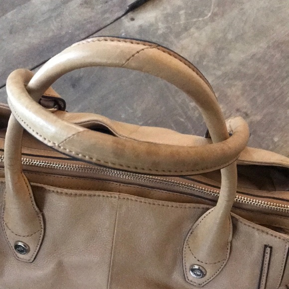 Handbag - Picture 2 of 8